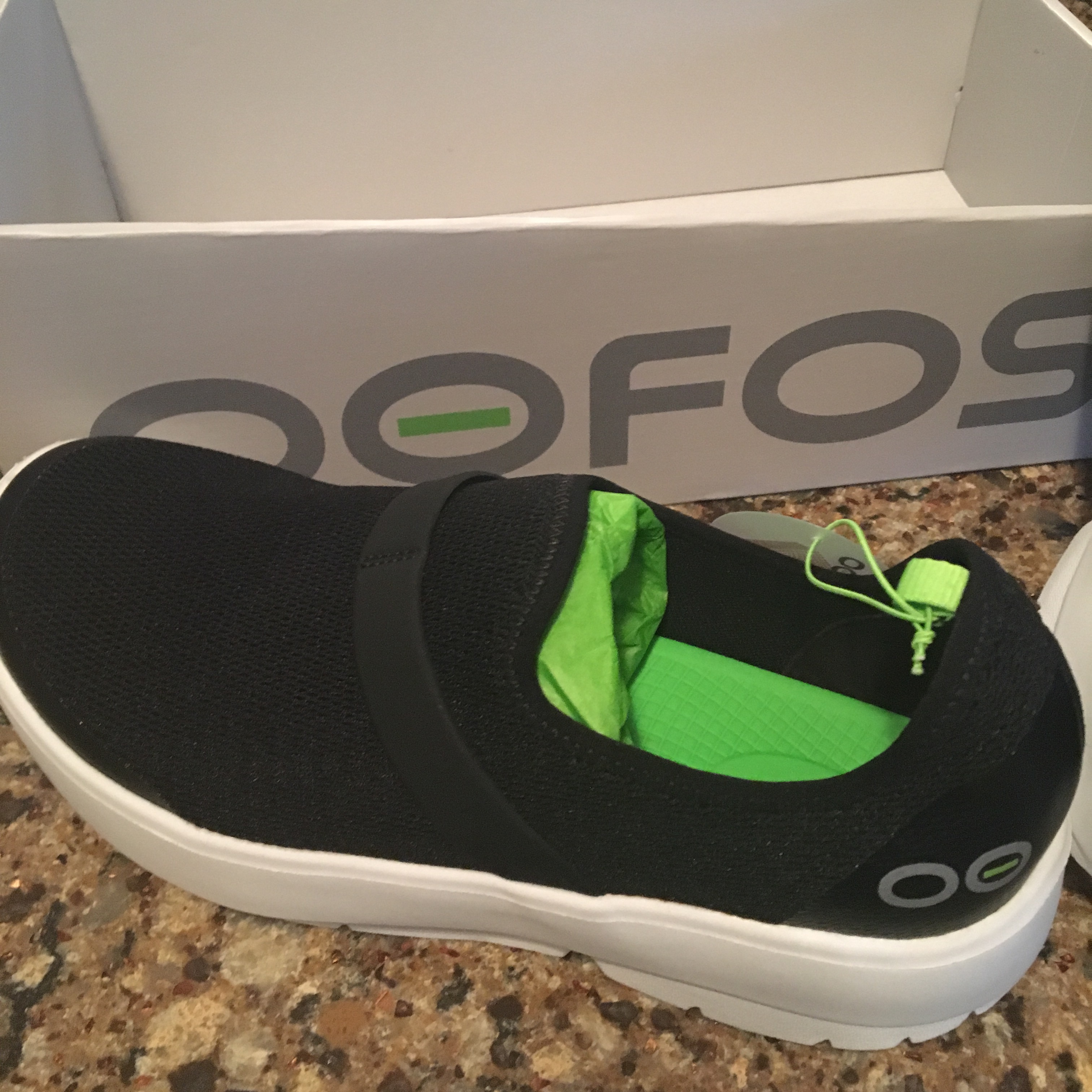 oofos canada stores